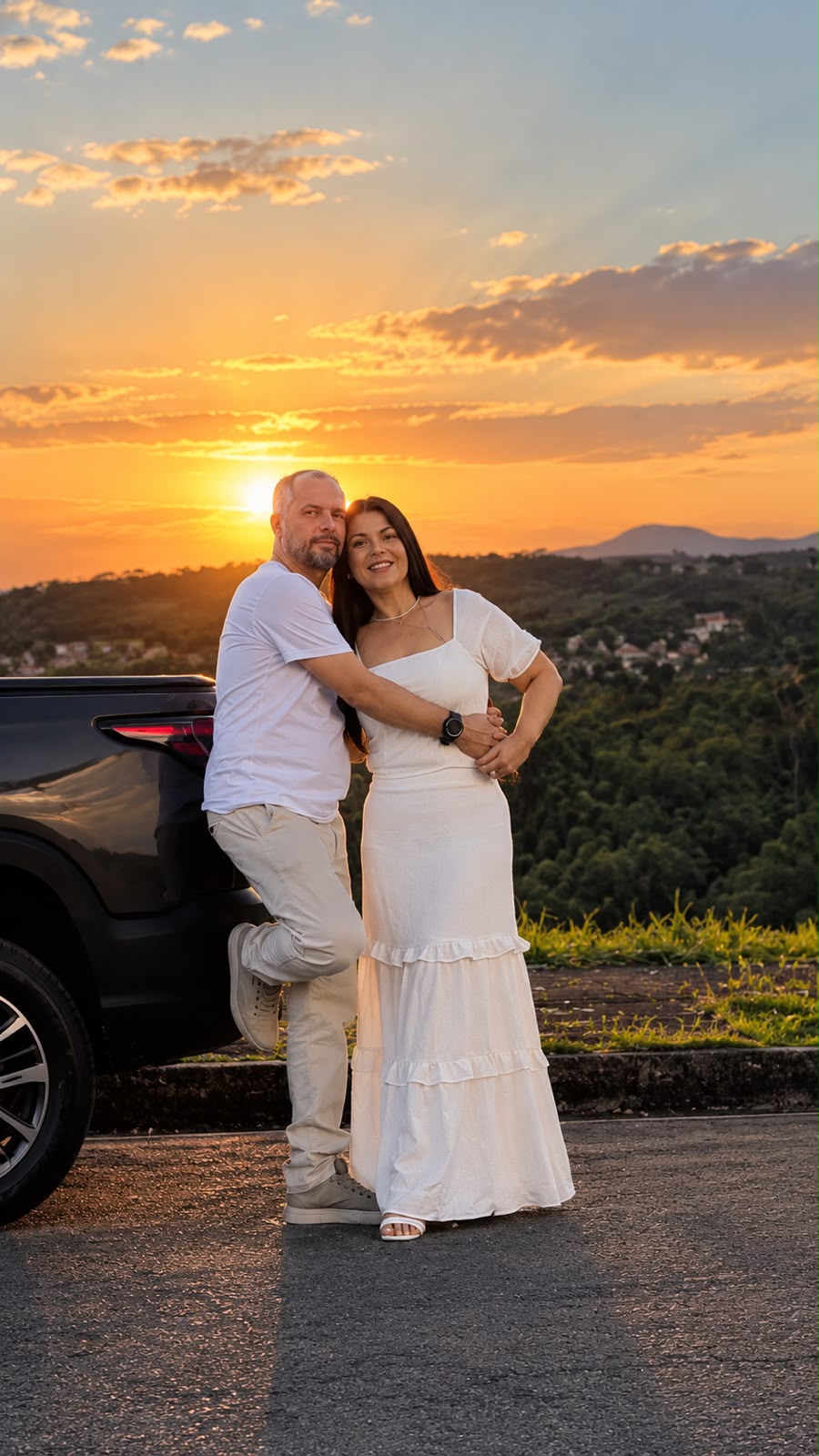 Fábio e Juliana sorrindo juntos